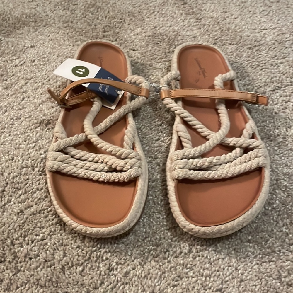 Universal Thread Nautical style sandals with rope size 11 new - Picture 3 of 7